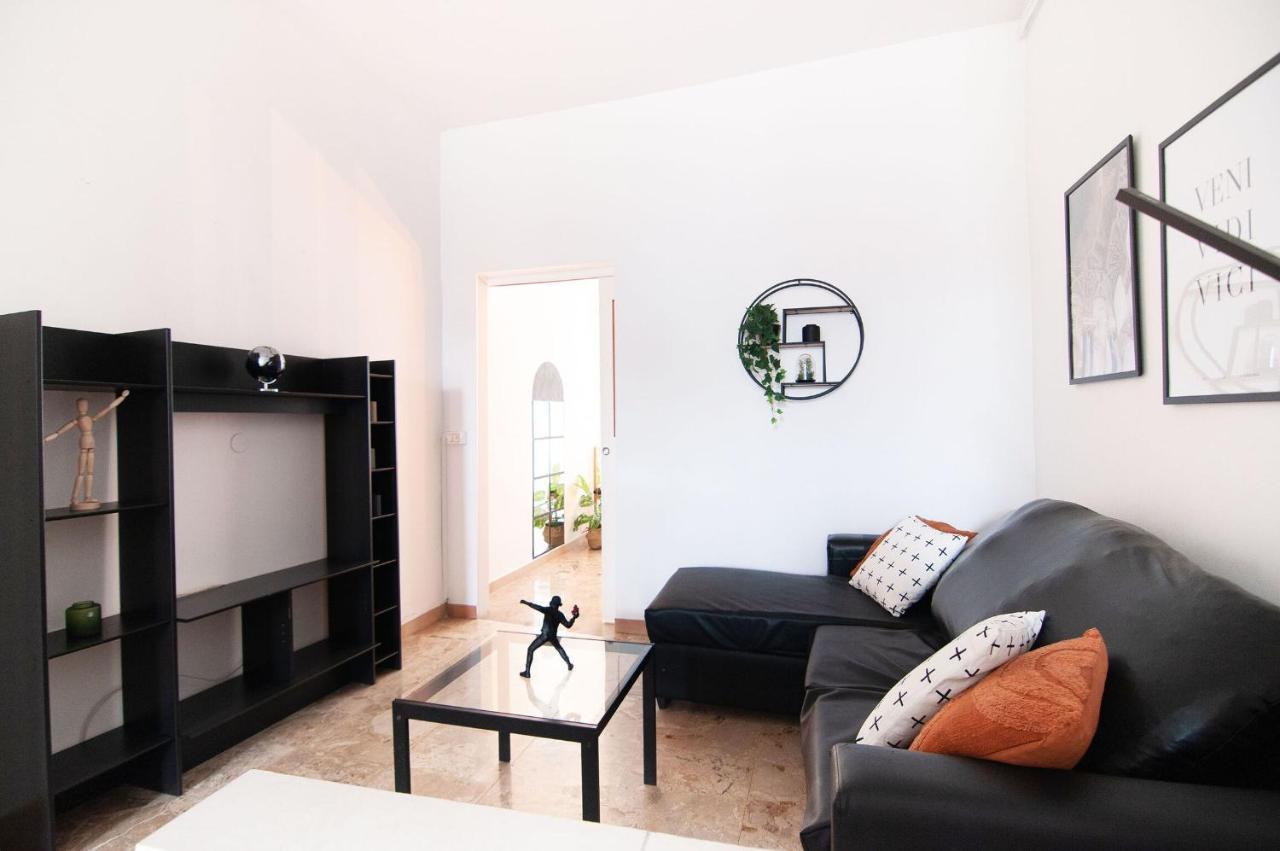Academy Industrial Chic Apartment Bergamo Exterior photo